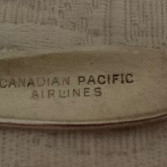Vintage CANADIAN PACIFIC Airlines Fork - Picture 1 of 4